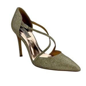 BADGLEY MISCHKA CHAMPAGNE POINTED TOE CRISS CROSS METALLIC PUMP HEELS